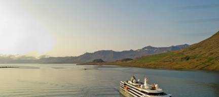 Southeast to West Greenland: Glaciers, Fjords and Viking History